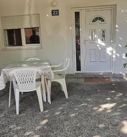 Sobe I Apartmani Marovic Petrovac 外观 照片