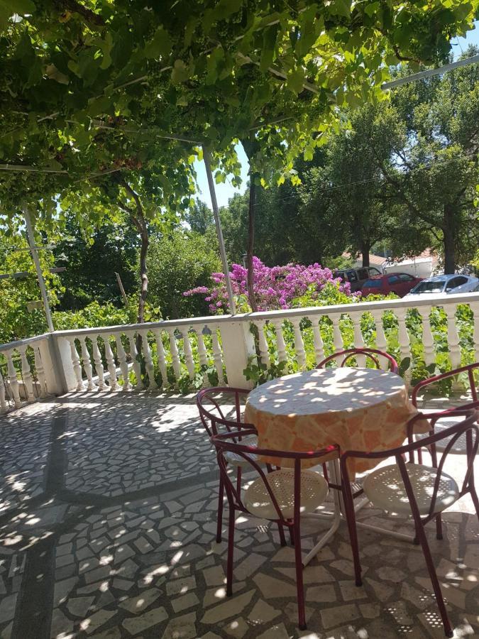 Sobe I Apartmani Marovic Petrovac 外观 照片