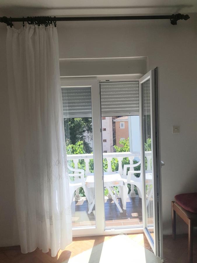 Sobe I Apartmani Marovic Petrovac 外观 照片