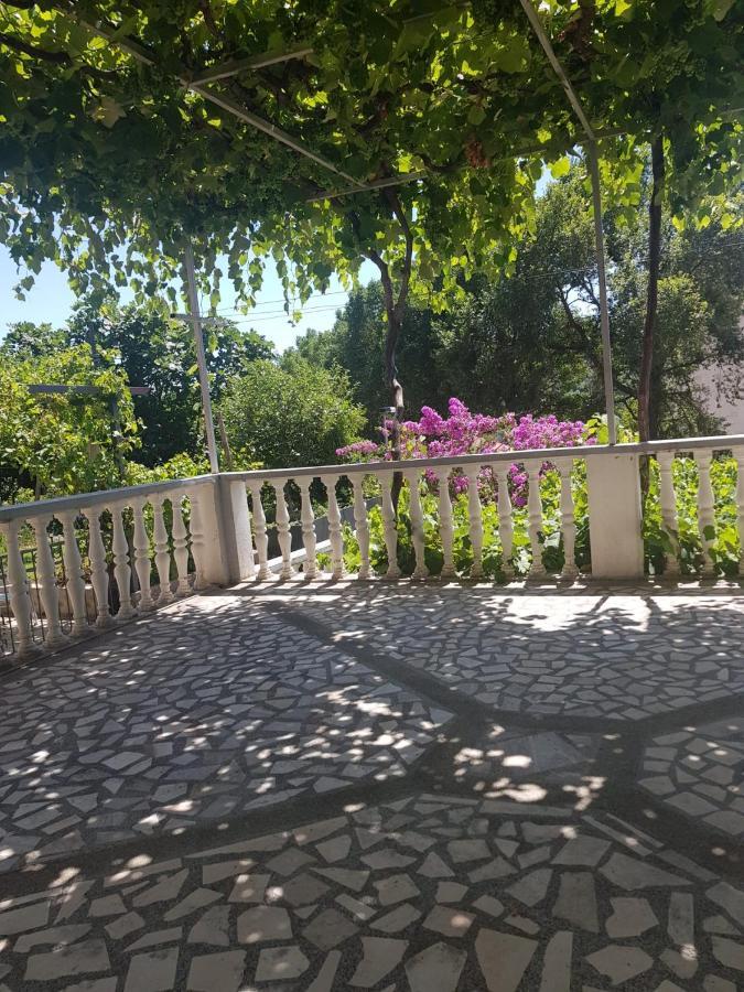 Sobe I Apartmani Marovic Petrovac 外观 照片