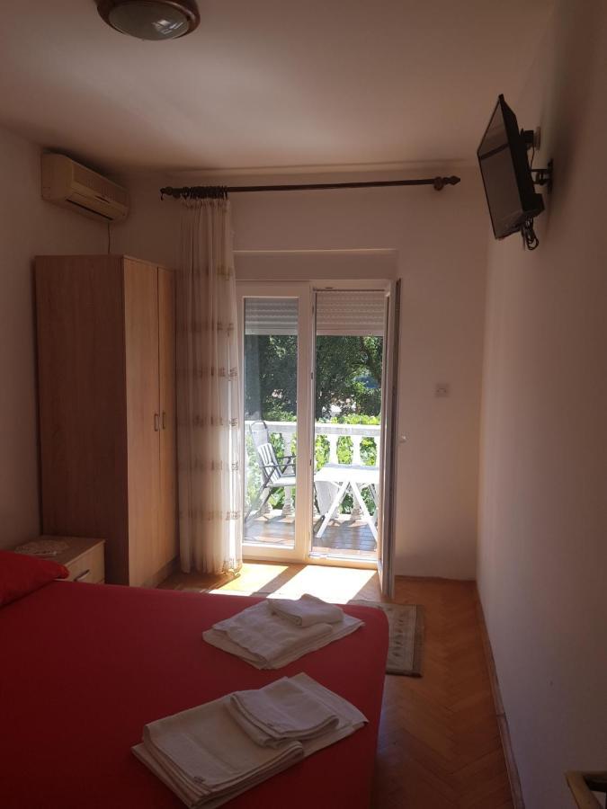 Sobe I Apartmani Marovic Petrovac 外观 照片