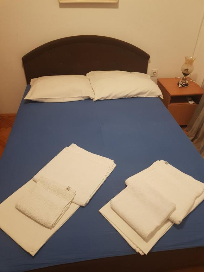 Sobe I Apartmani Marovic Petrovac 外观 照片
