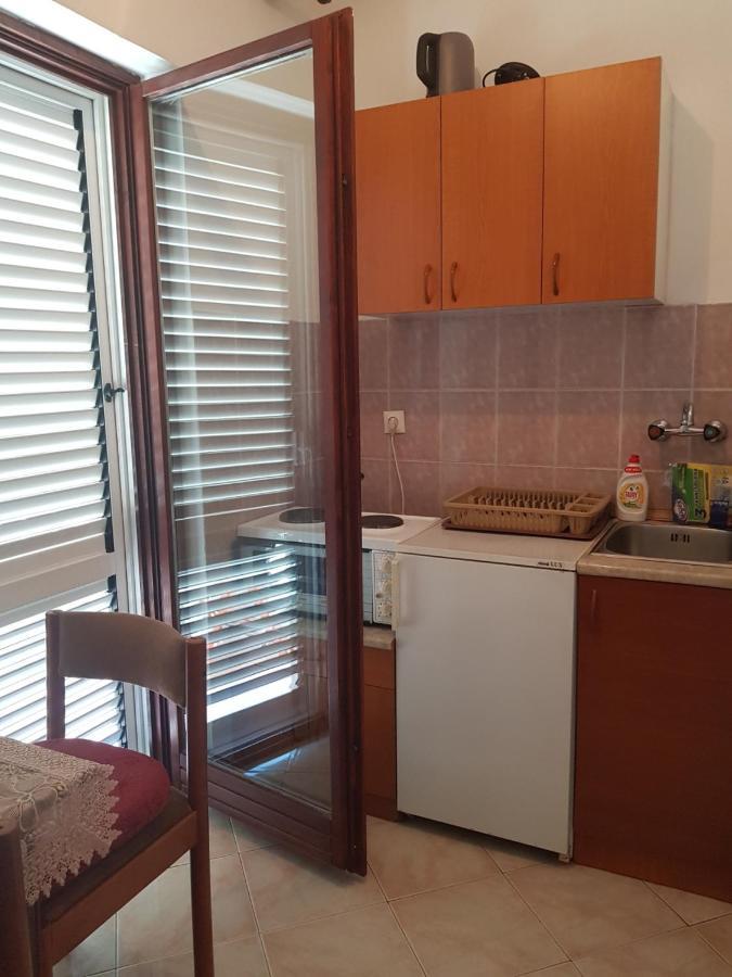 Sobe I Apartmani Marovic Petrovac 外观 照片