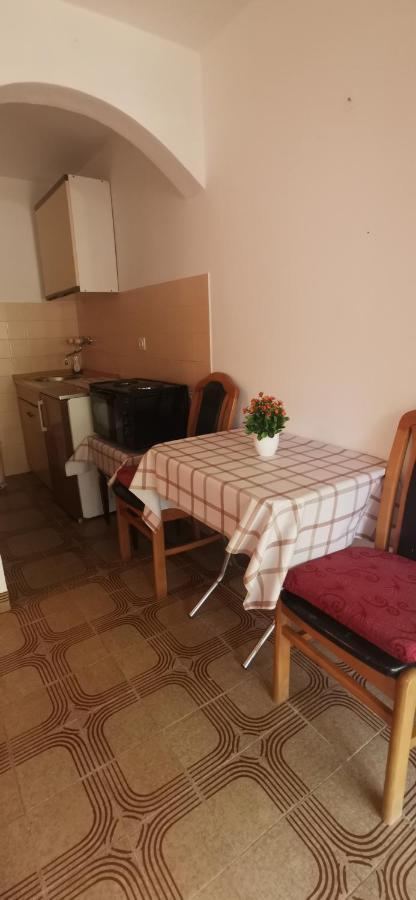 Sobe I Apartmani Marovic Petrovac 外观 照片