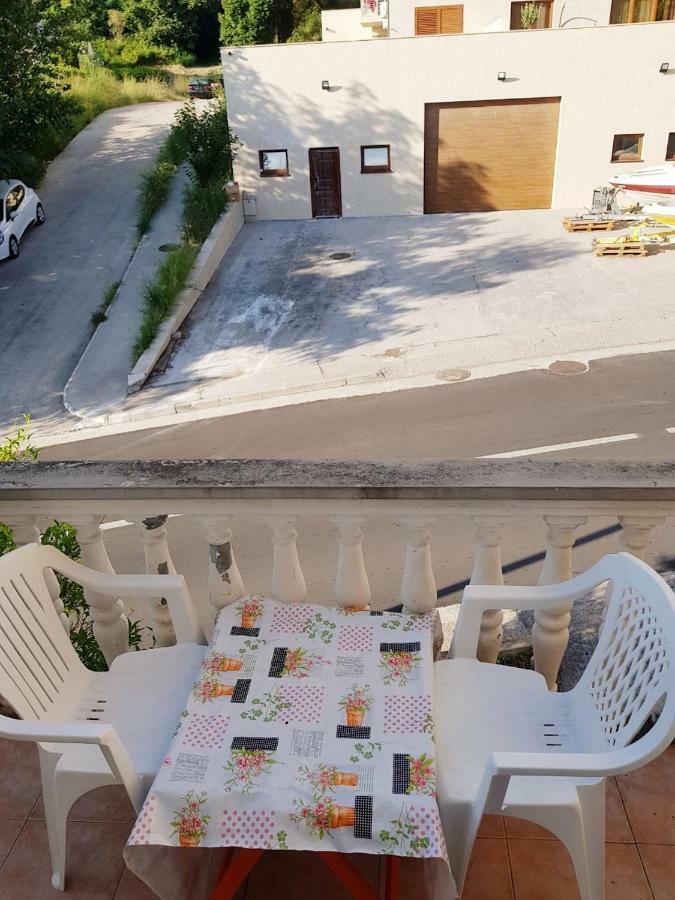 Sobe I Apartmani Marovic Petrovac 外观 照片